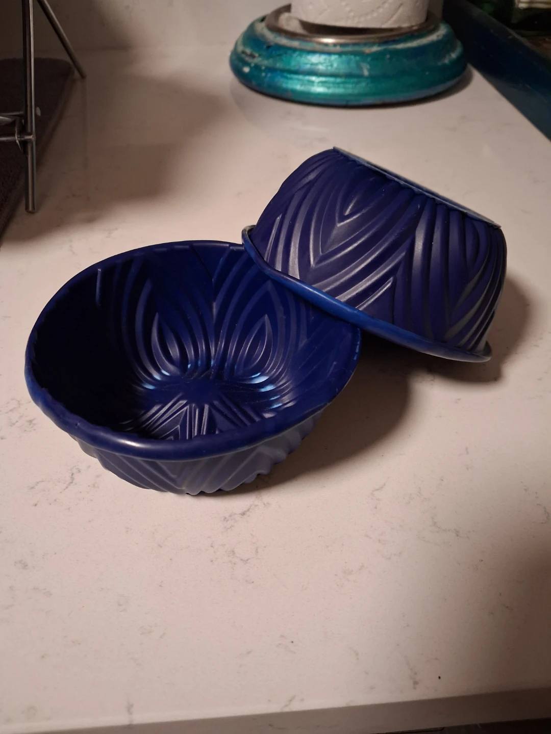Blue Bundt Cake Molds Set