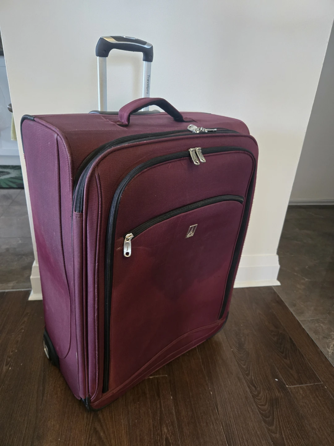 Travelpro Softcase Check-In Luggage - photo 2