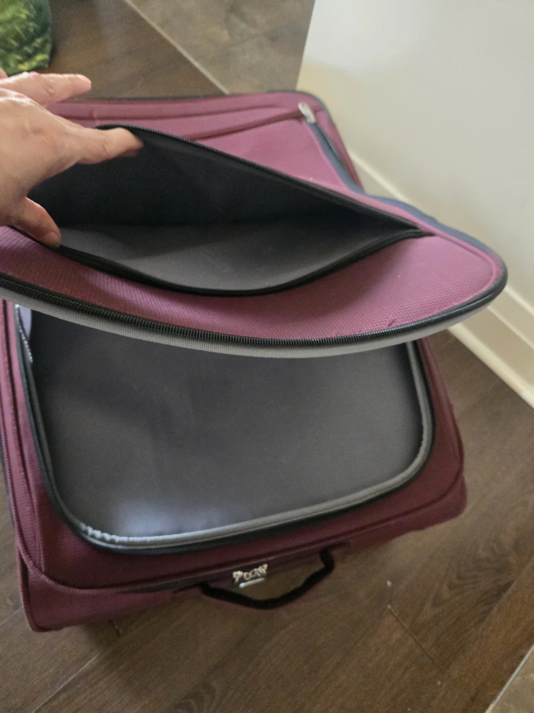 Travelpro Softcase Check-In Luggage - photo 5