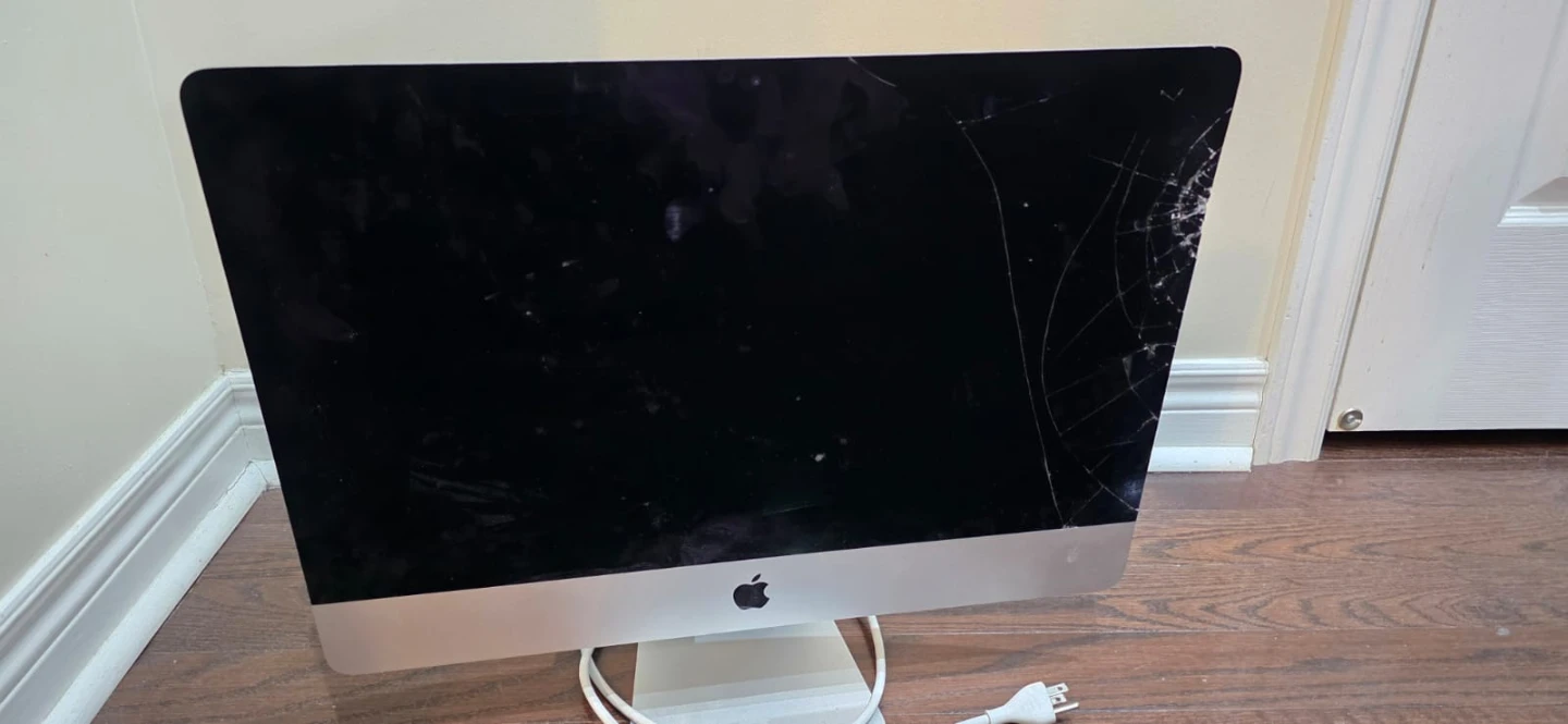 Apple iMac Cracked Screen