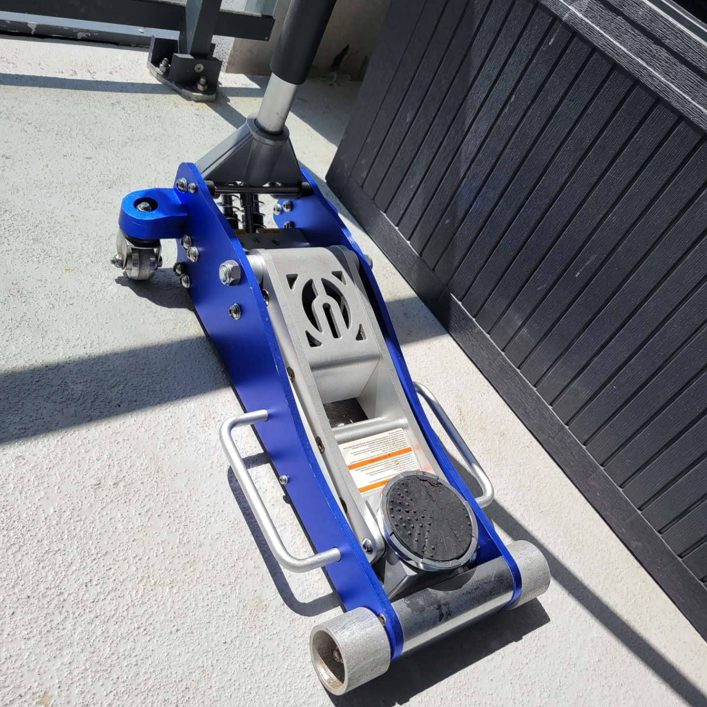 Powerfist 2-1/2 Ton Aluminum/Steel Floor Jack - photo 2