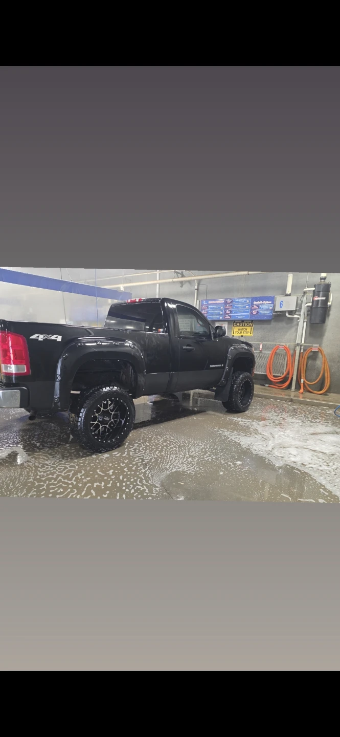 Black GMC Sierra 4x4 Truck