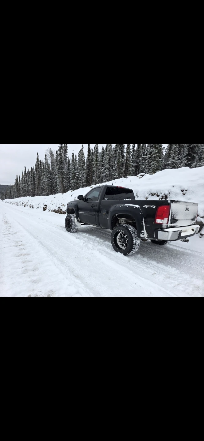 Black GMC Sierra 4x4 Truck - photo 5
