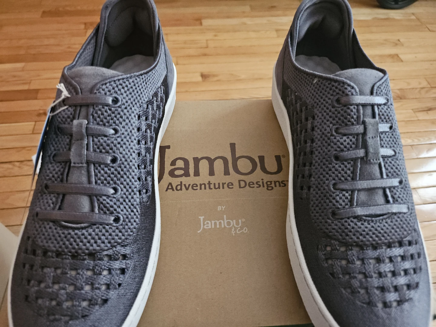 Jambu Adventure Designs Women's Grey Lace-Up Sneakers
