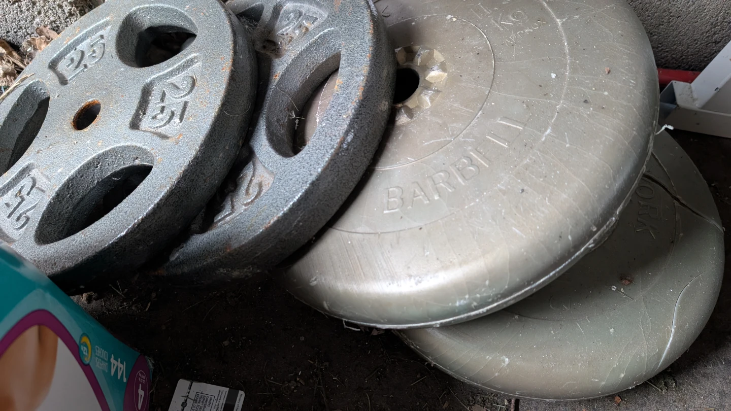 Weider Weight Bench and Barbell Set - photo 3