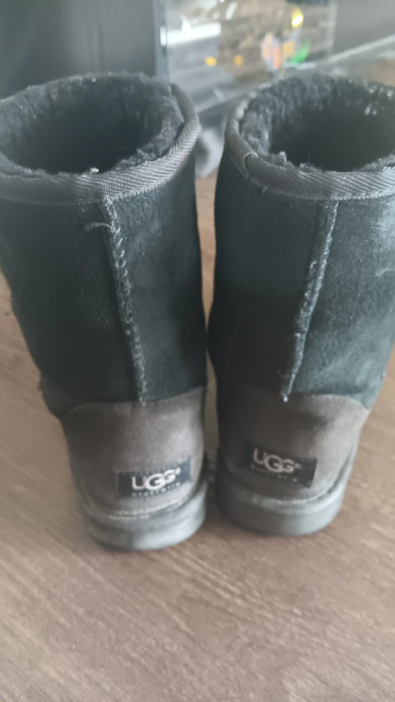 UGG Australia Boots - Black/Grey Suede
