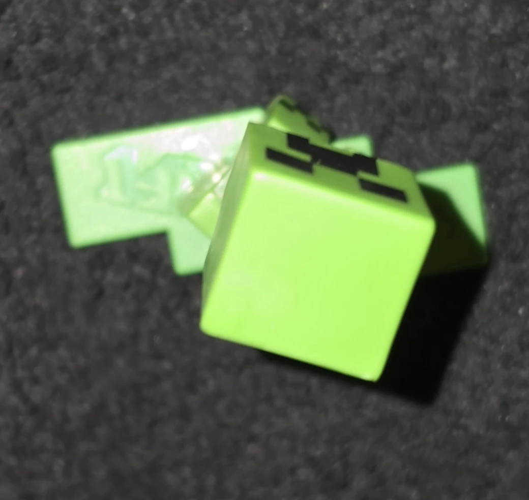 Minecraft Creeper Figure - photo 3