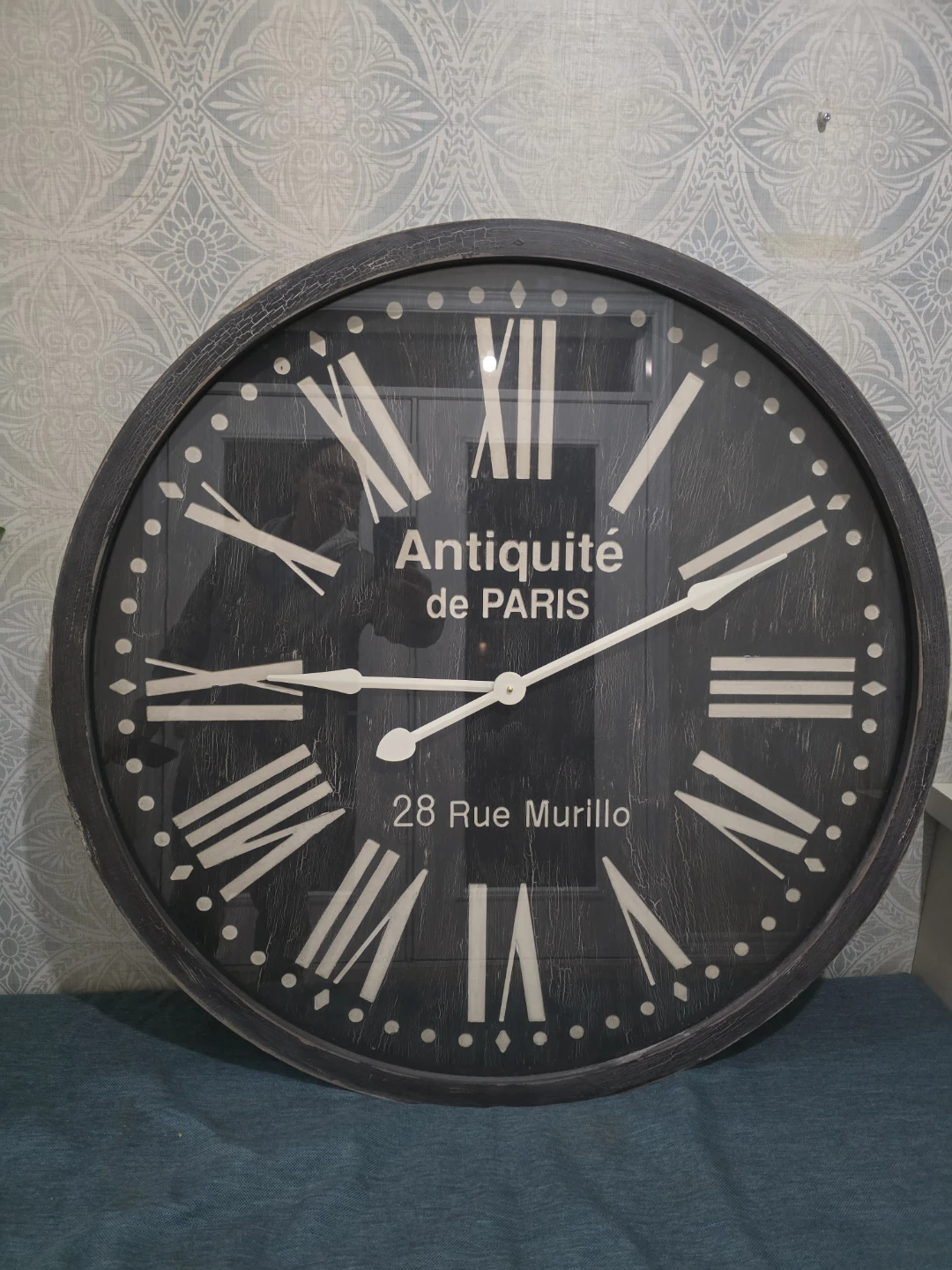 Antiquité de Paris Wall Clock