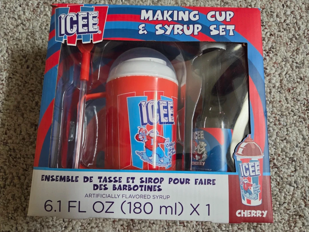 ICEE Making Cup & Syrup Set - Cherry
