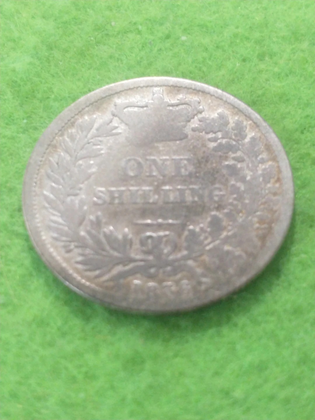 Nice 1836 England William III .925 silver shilling coin