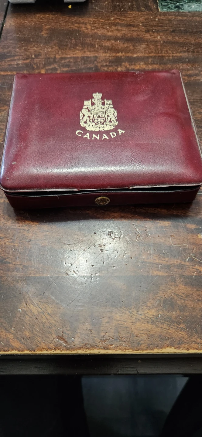 Royal Canadian Mint Coin Set - photo 3
