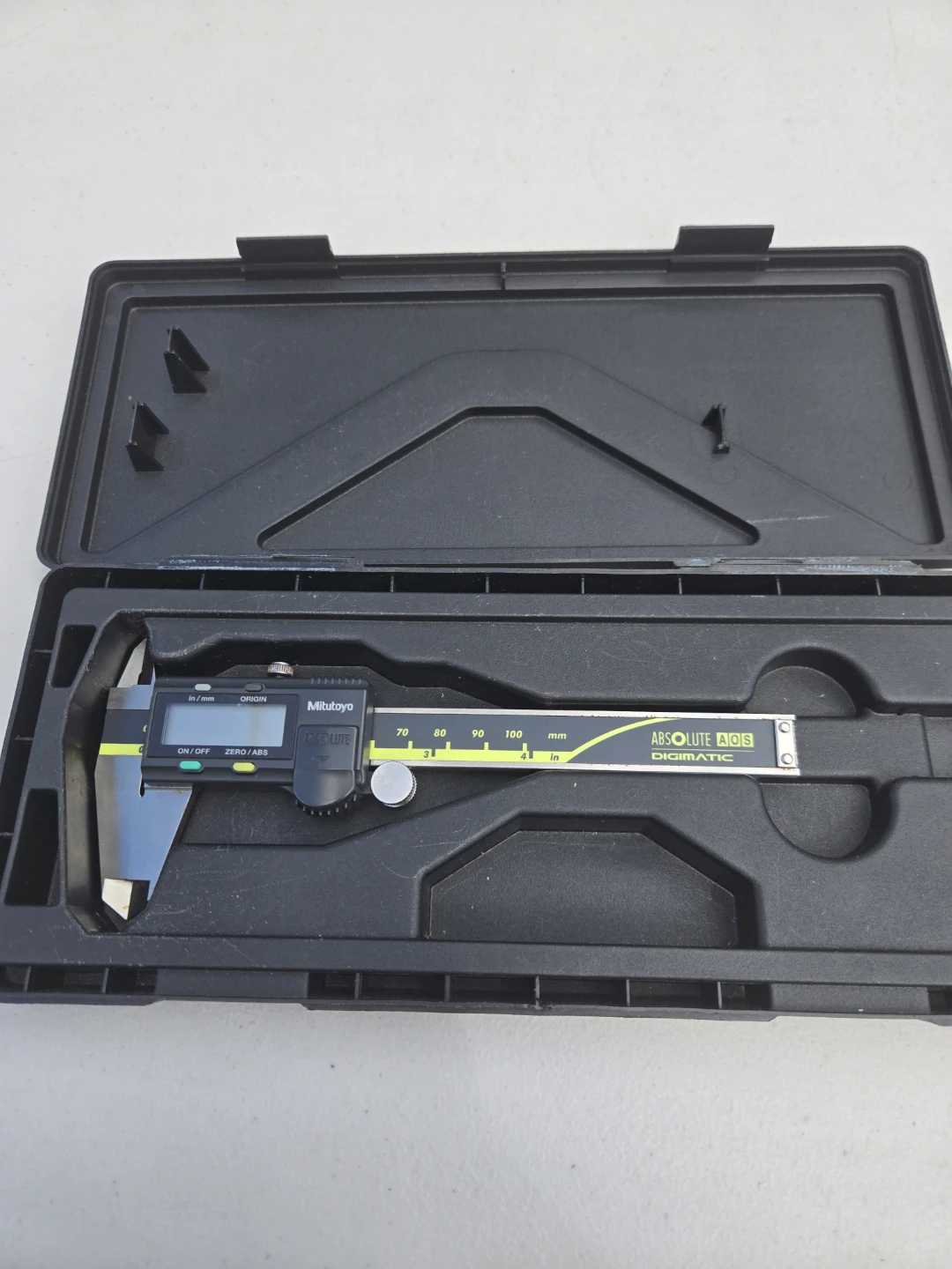 Mitutoyo Absolute Digimatic Digital Caliper