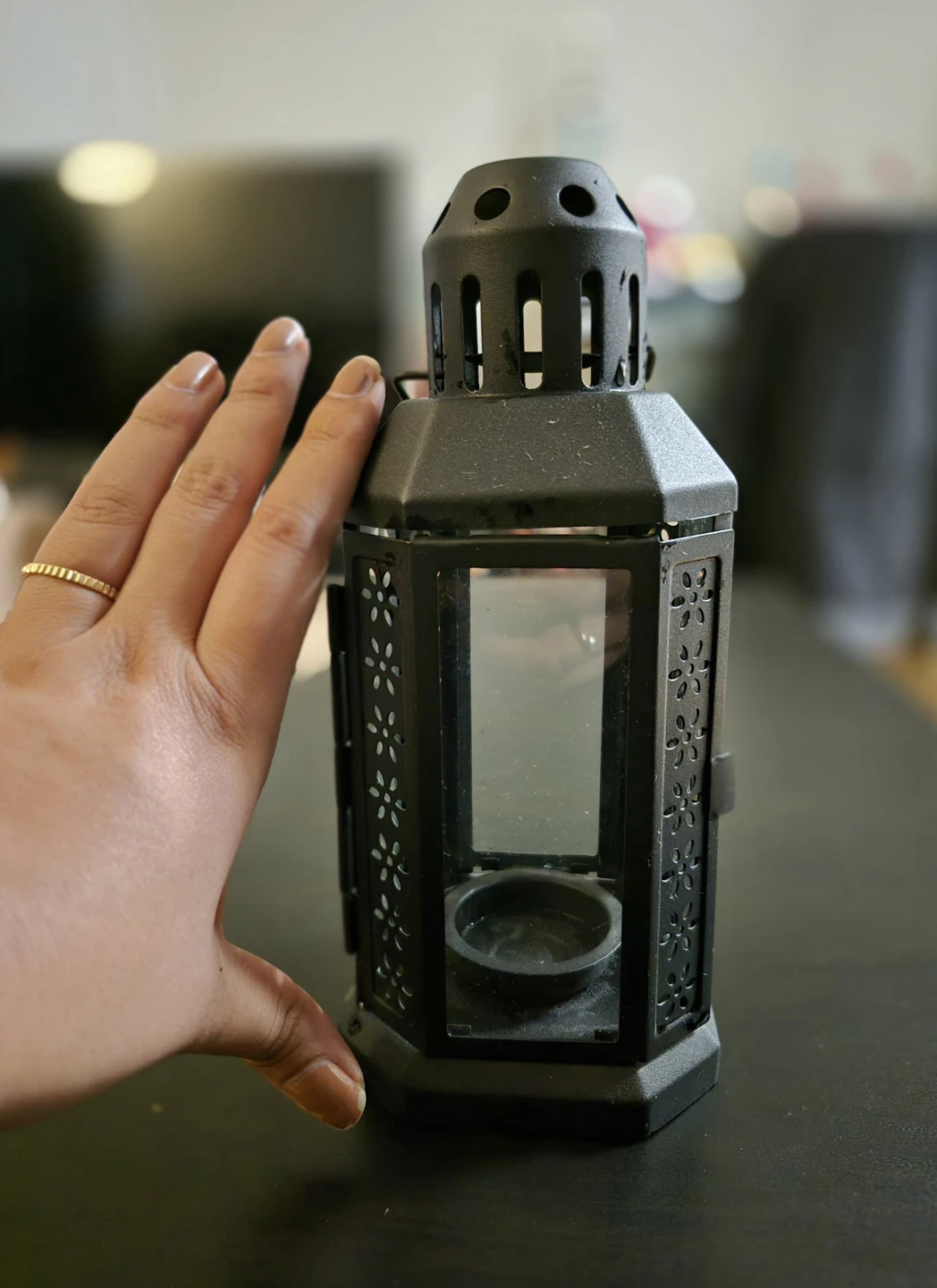 Black Metal Lantern