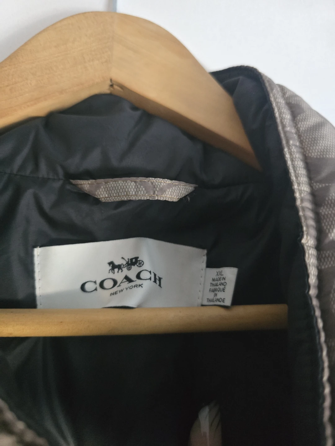 Coach Puffer Vest - Tan Signature C Logo - Size XXL - photo 2