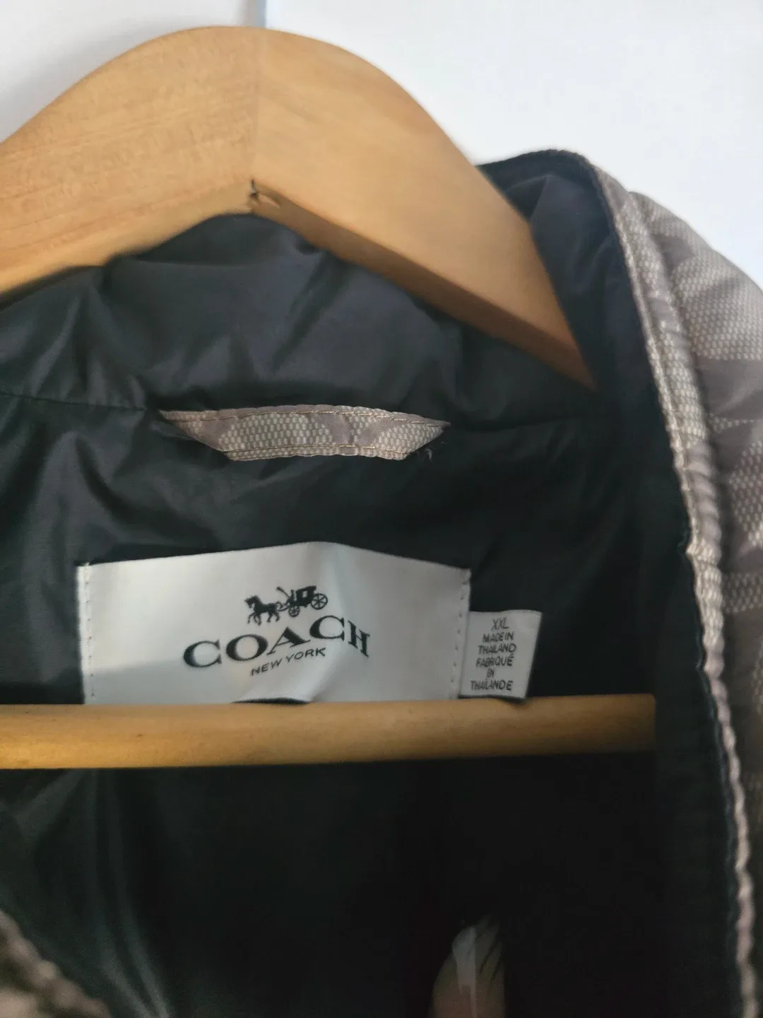Coach Puffer Vest - Tan Signature C Logo - Size XXL - photo 2