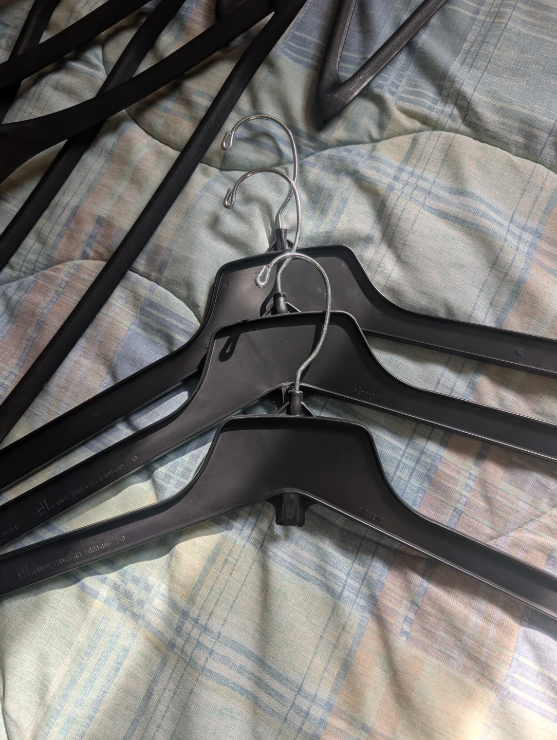 Lot of 20+ Black Plastic Clothes Hangers - photo 4