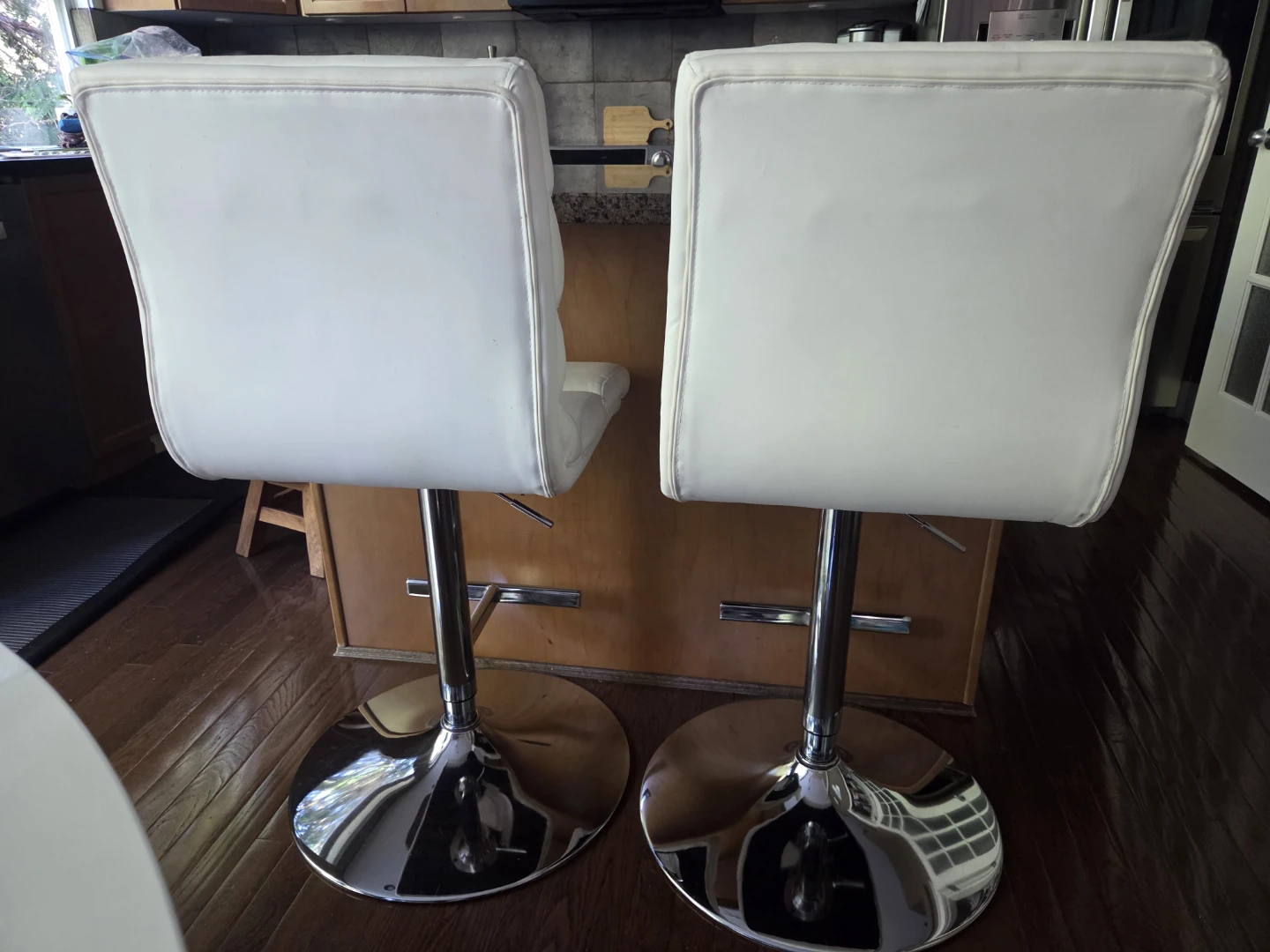 Pair of Whalen Regent Adjustable Barstools - photo 2