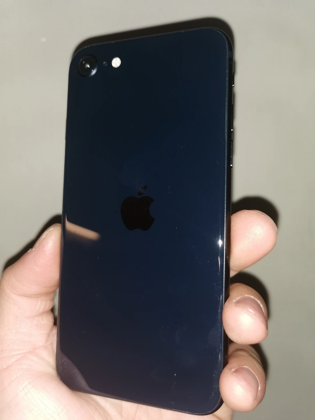 iPhone SE 3rd 5G 64G Unlocked/100% battery health - photo 2