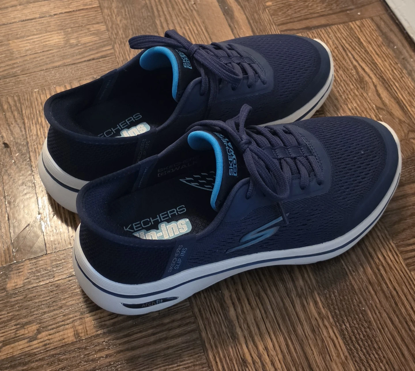 Size 7, Skechers GO walk Slip-ins women's, wide fit - photo 3