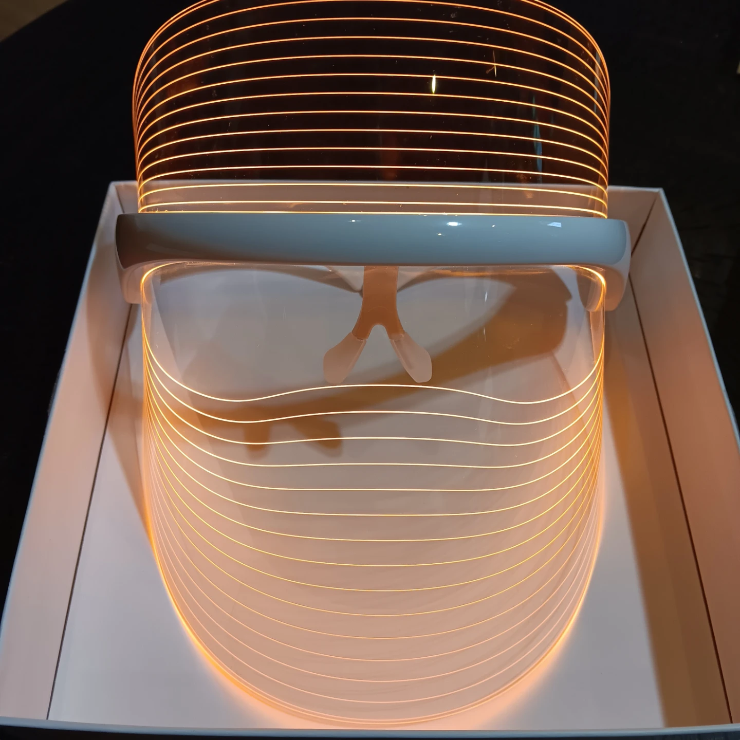 AURIA L.E.D. Light Therapy Mask - photo 4