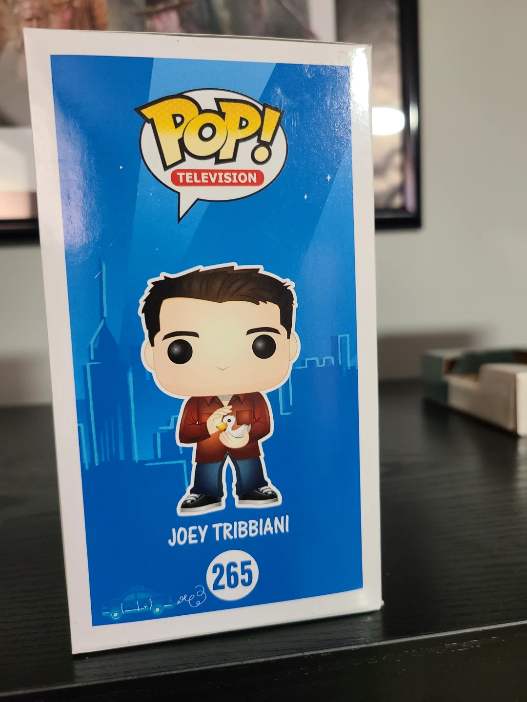 Funko Pop! Friends Joey Tribbiani Vinyl Figure #265 - photo 4