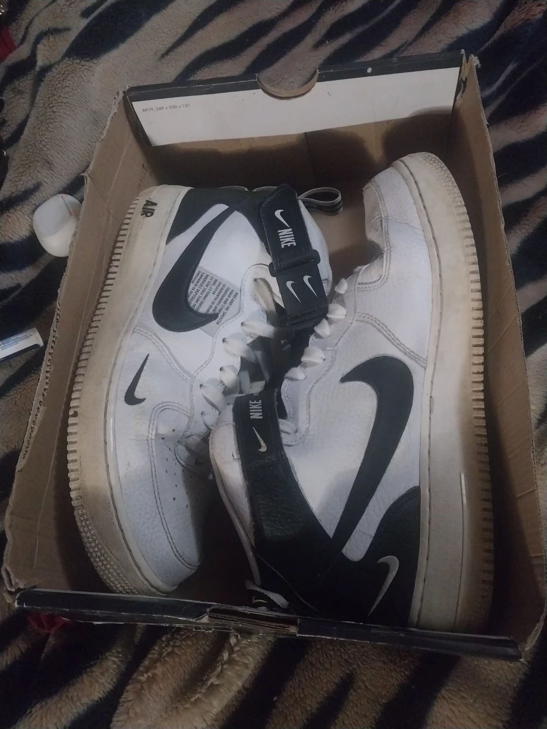 Nike Air Force 1 Mid White Black Sneakers - photo 2