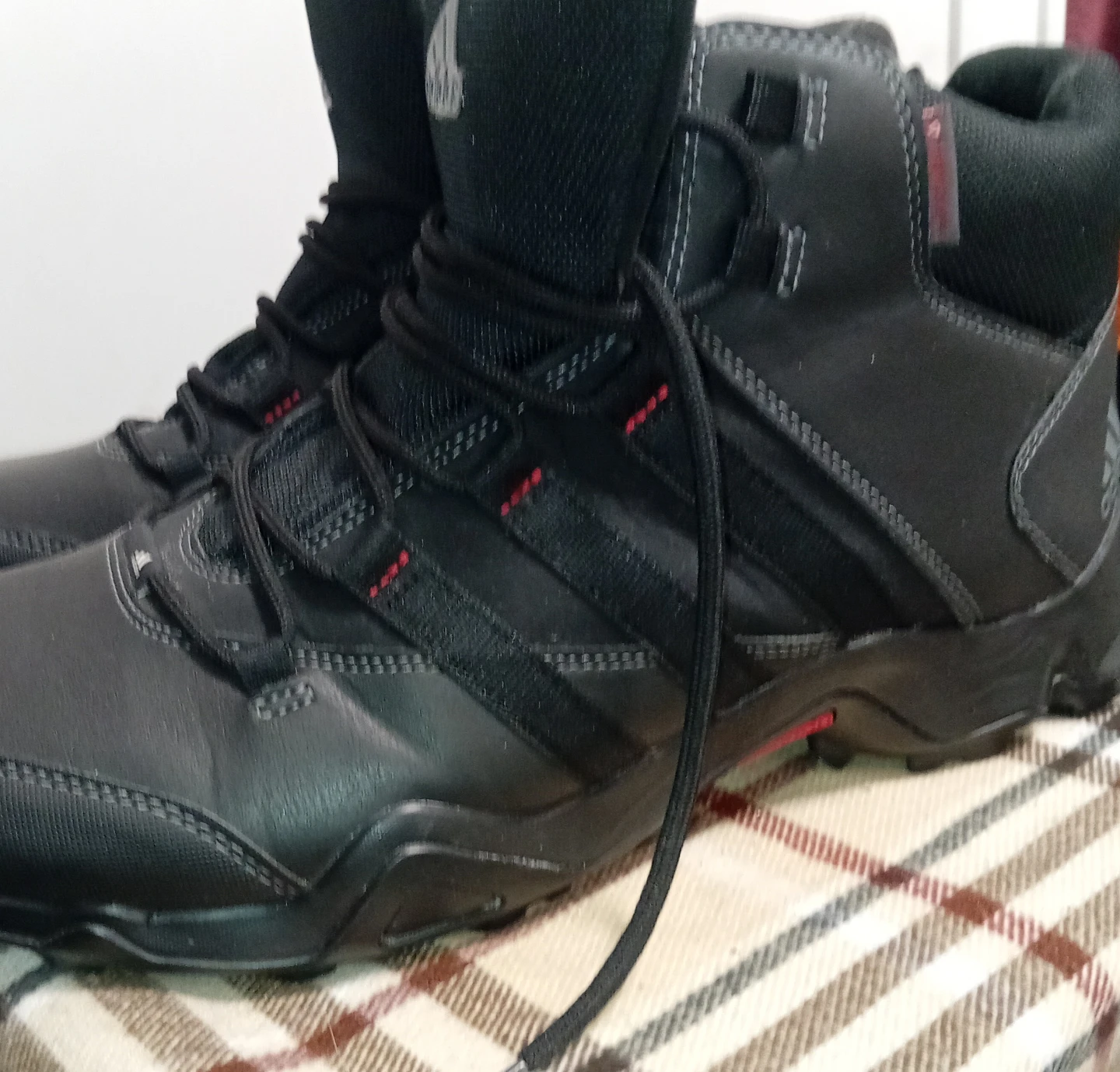 Adidas Black on Bkack High Tops, new - photo 2