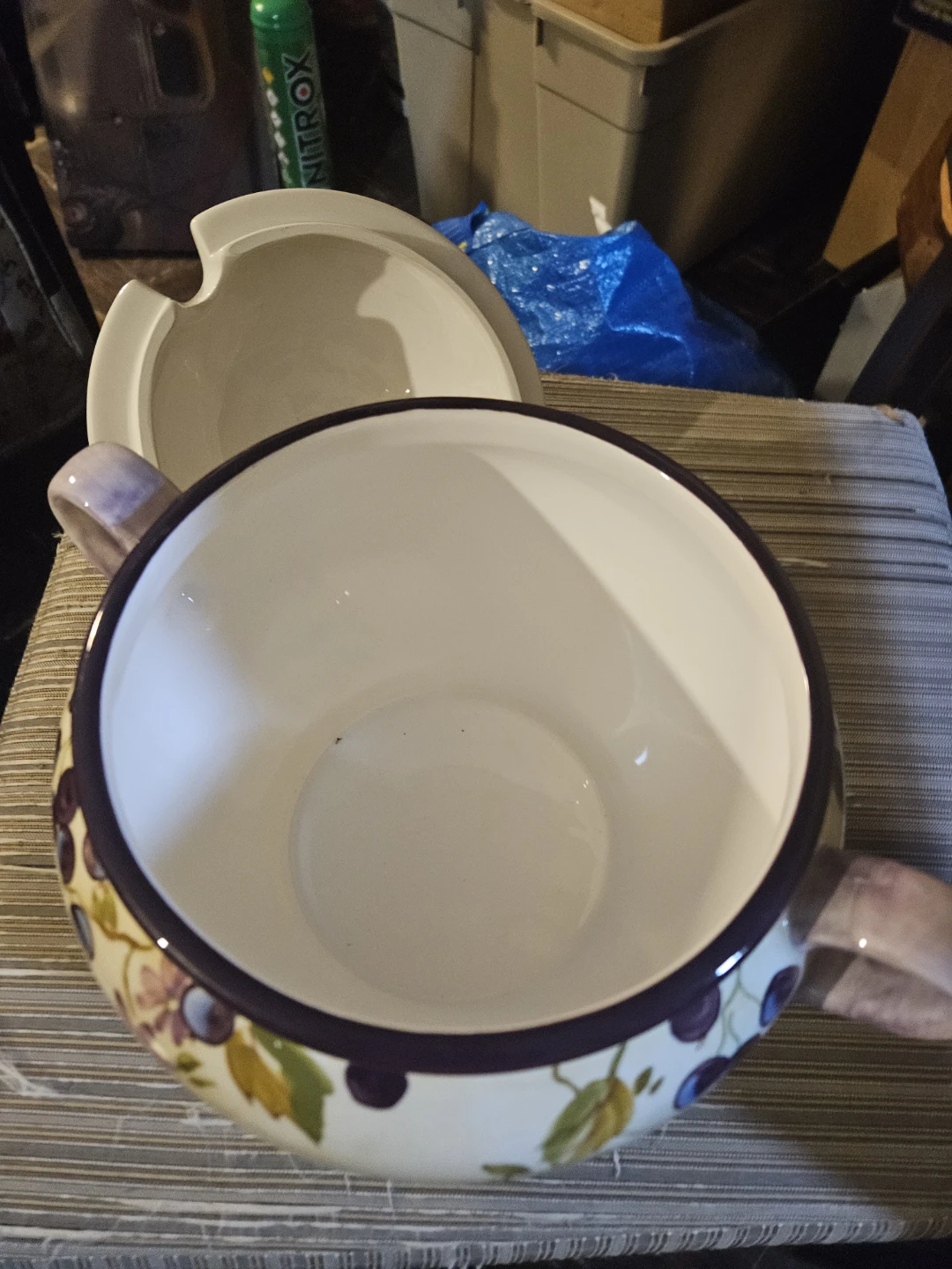 Ceramic Serving Tureen with Lid - Grape and Floral Design - photo 5