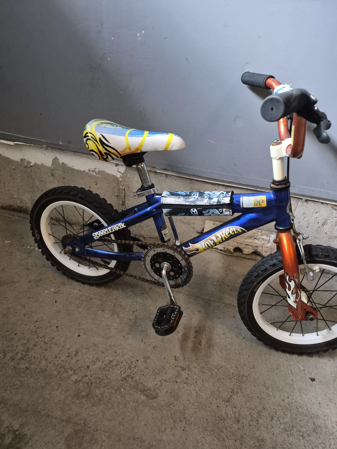 Hot Wheels Kids Bike