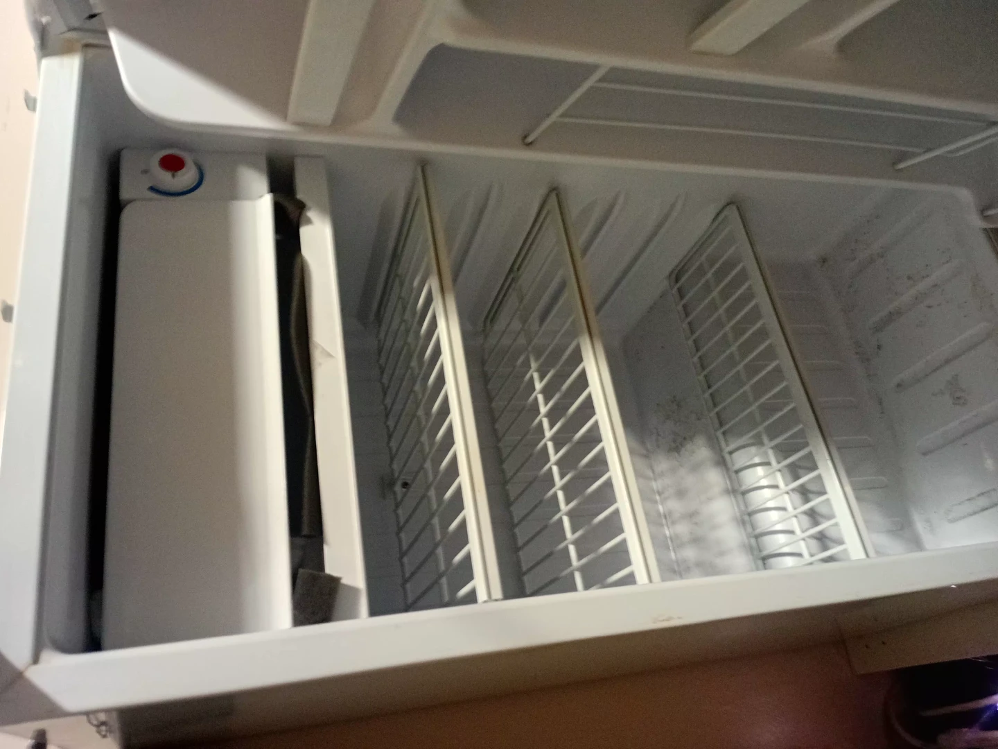 White Mini Fridge - photo 3