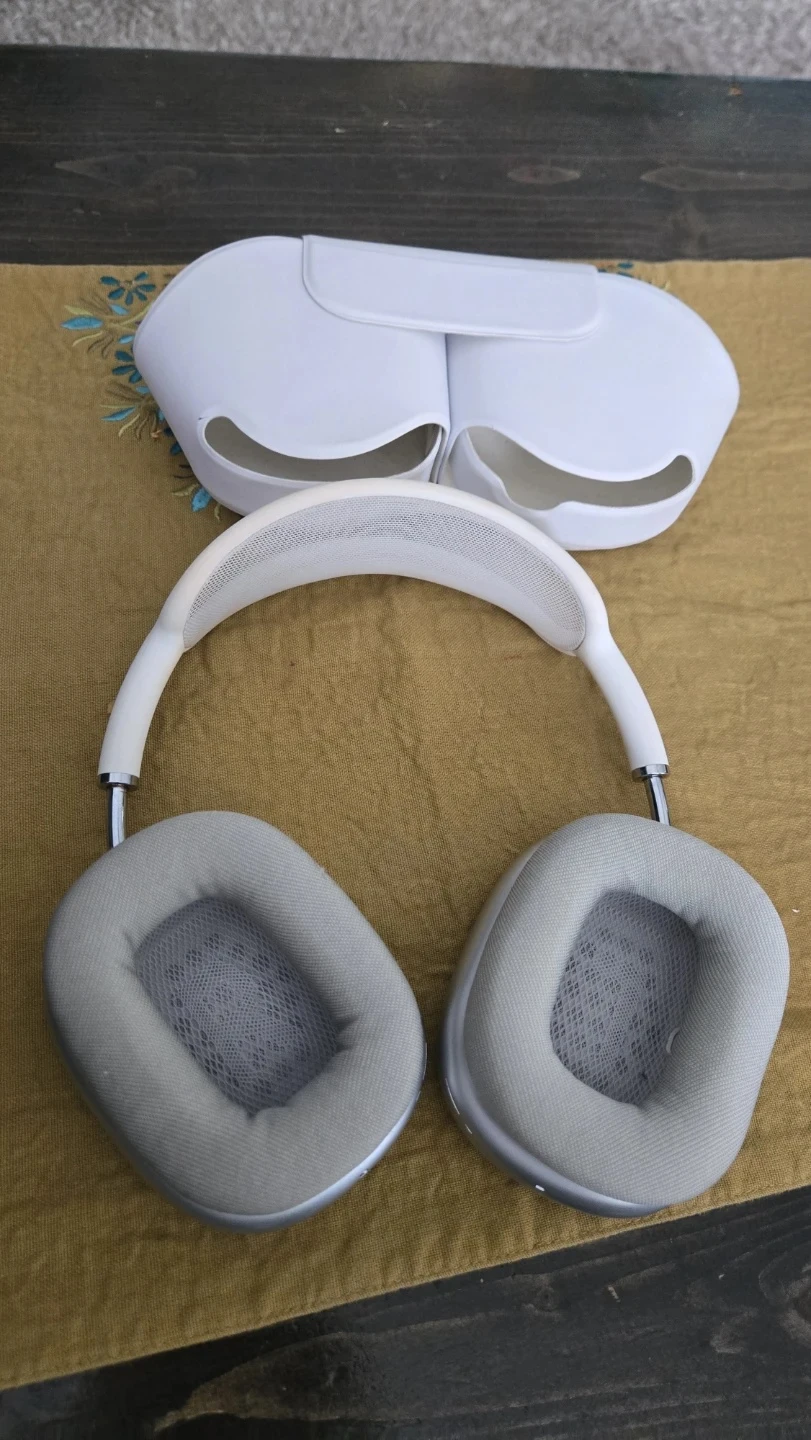 Apple AirPods Max Wireless Headphones - photo 2