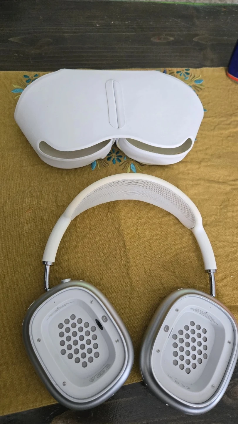 Apple AirPods Max Wireless Headphones - photo 3