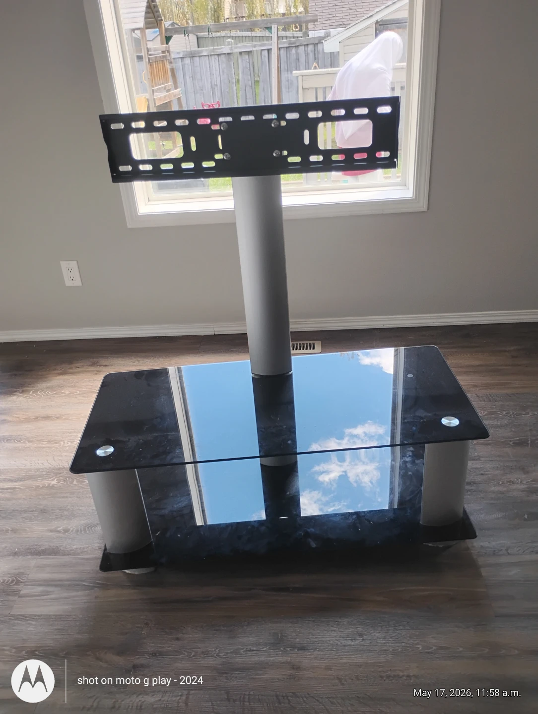 Glass Top TV Stand with Mount