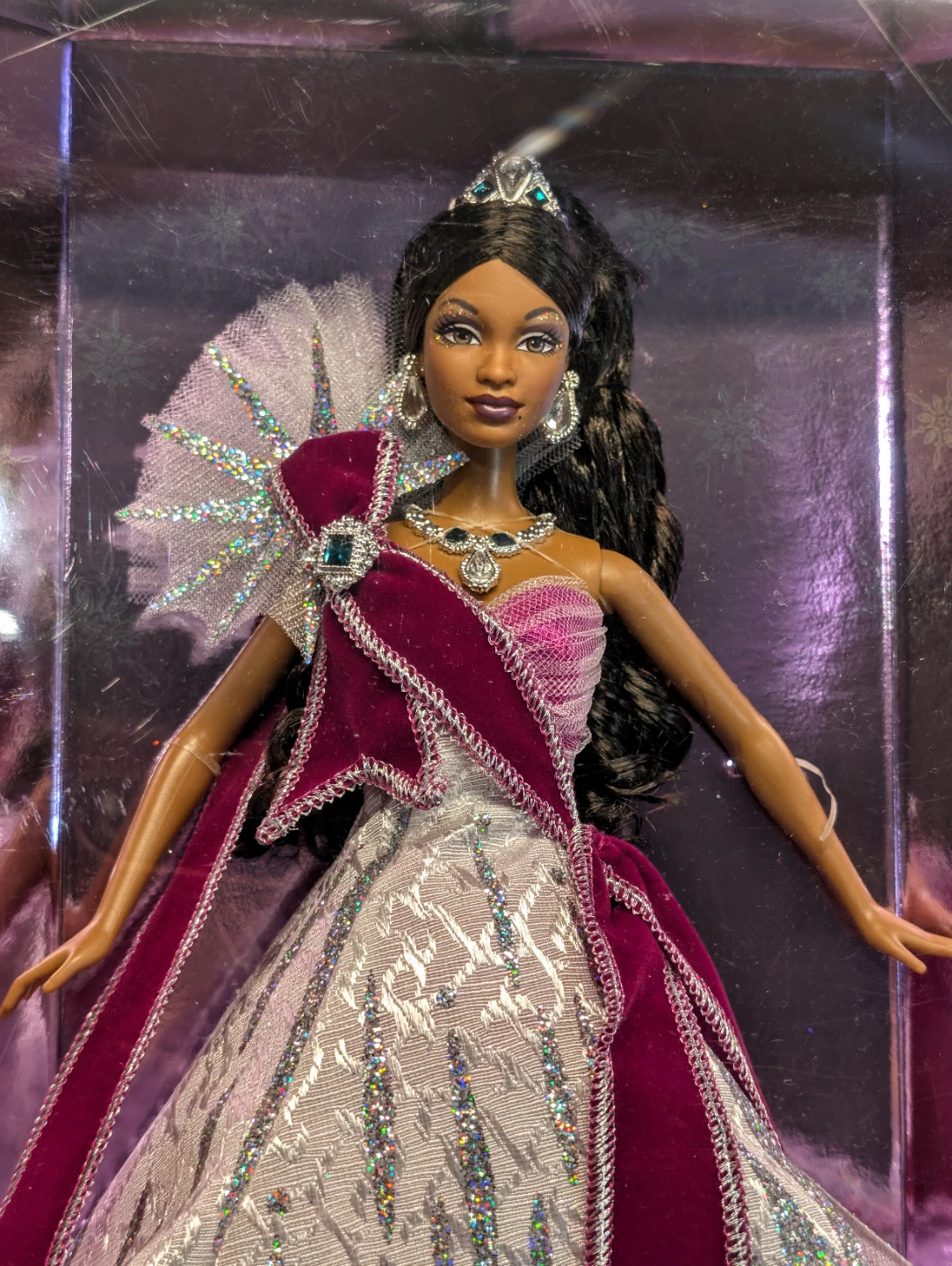 2005 Holiday Barbie by Bob Mackie Doll - photo 5