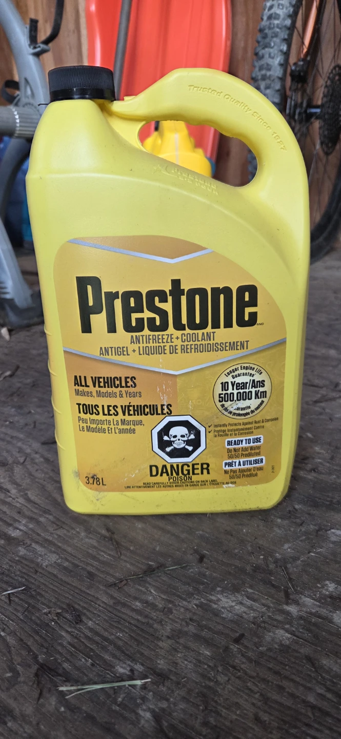 Prestone Antifreeze + Coolant 3.78L