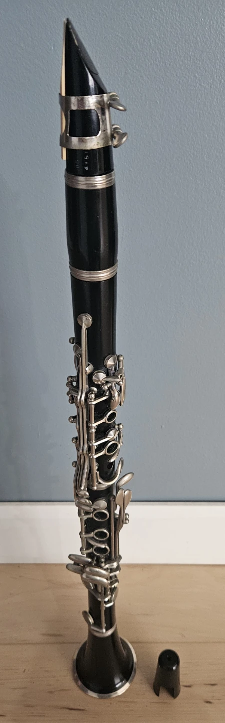 Clarinet with Case - photo 5