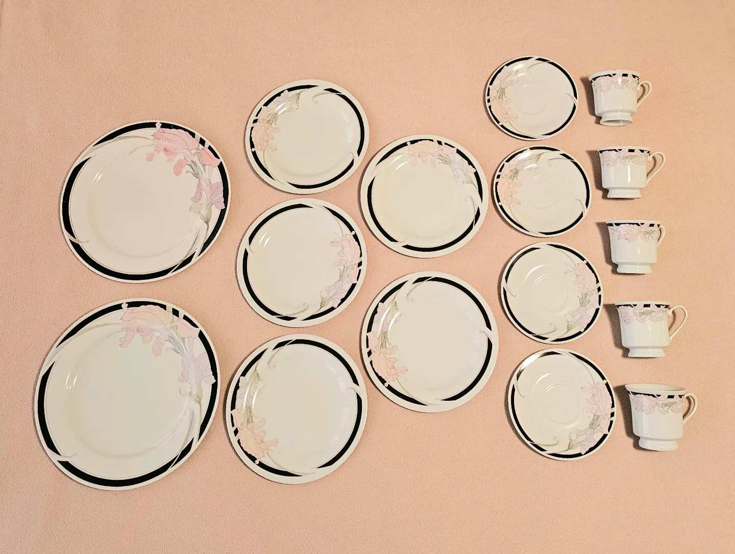 $5 for all 16-piece China Set