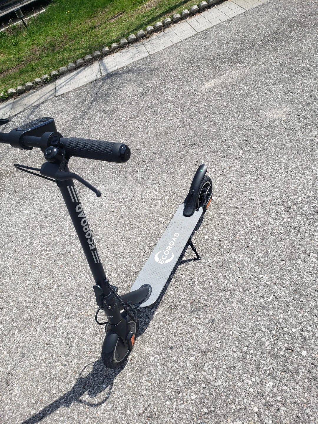 ECOROAD Electric Scooter - photo 4
