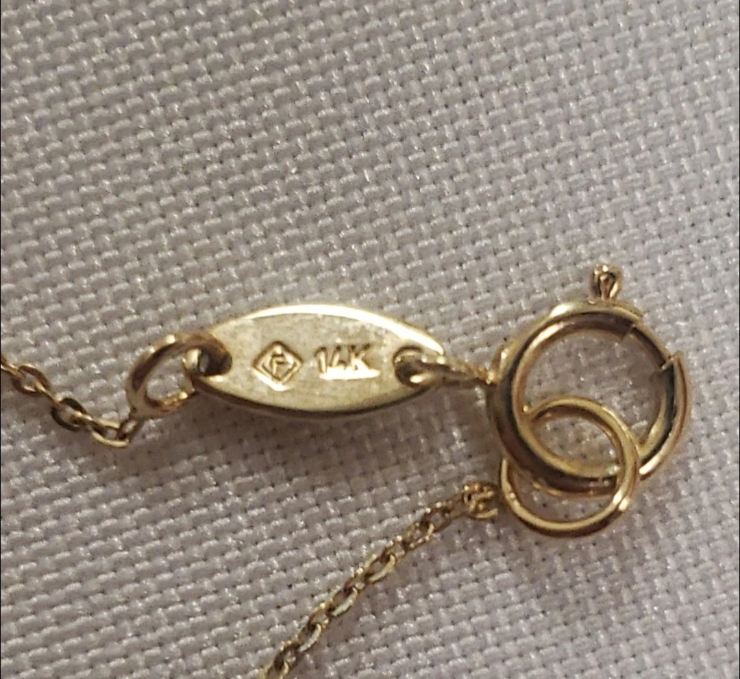 Like New 14K Real Shiny  Chain Gold With Pendant - photo 3