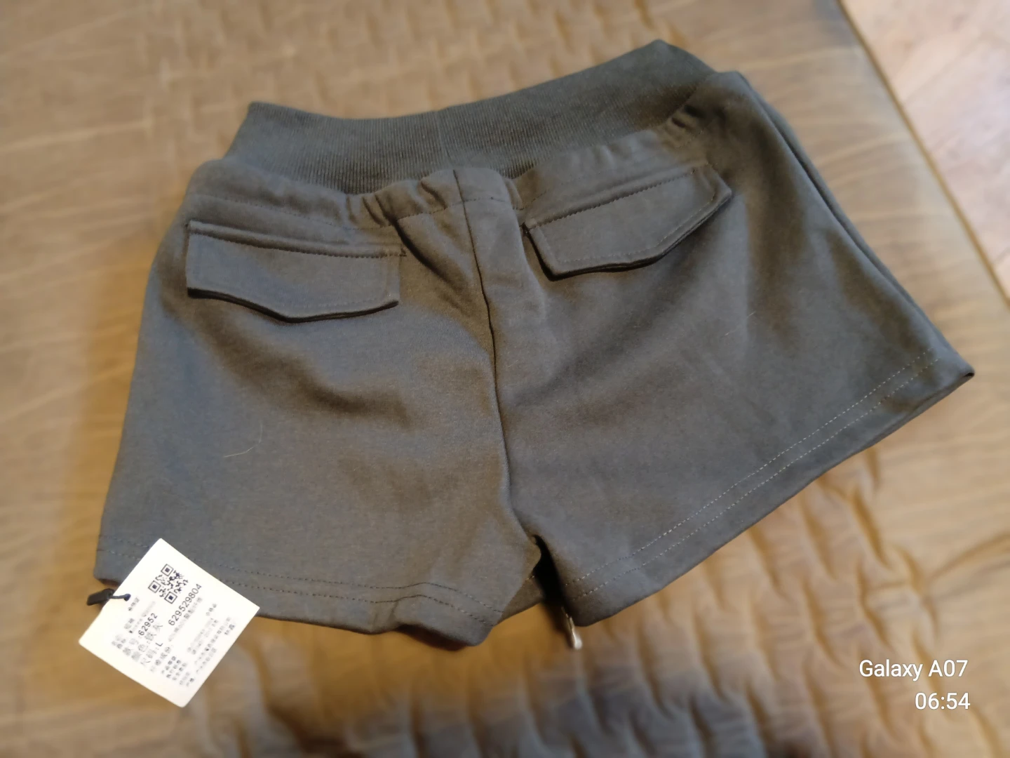Moses Queen Shorts Size L - photo 4