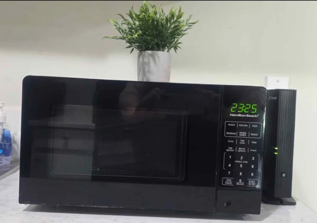 Hamilton Beach Black Microwave