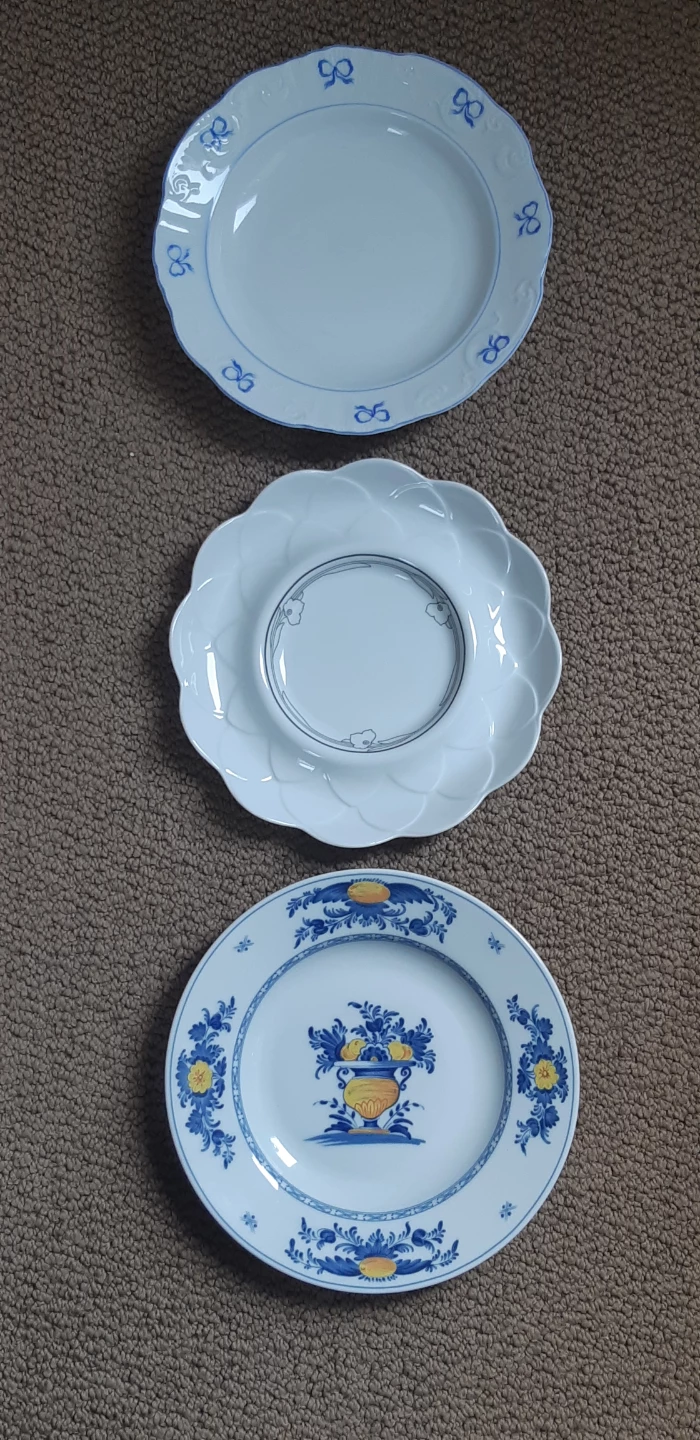 Set of 3 Decorative Porcelain Plates