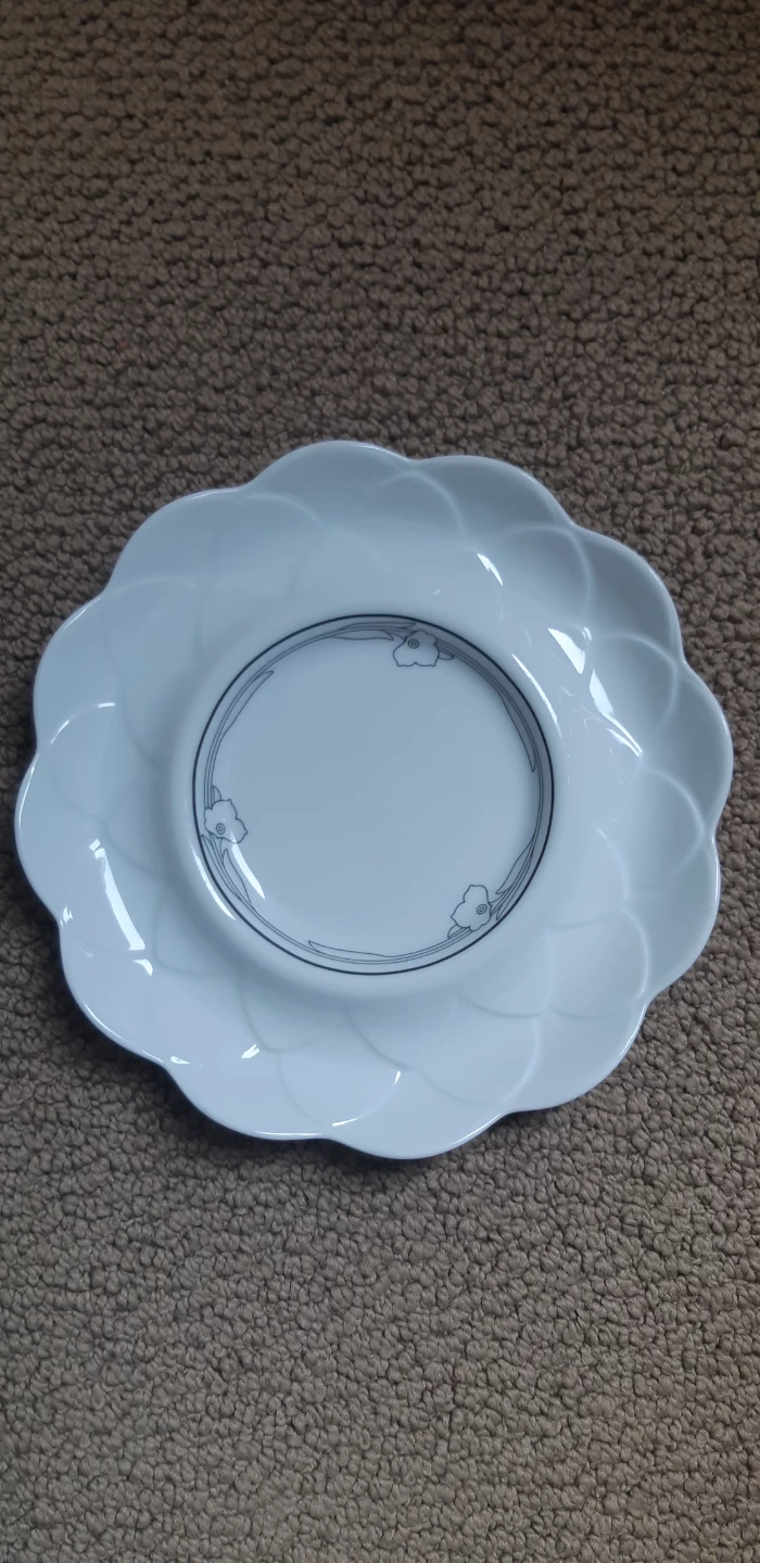 Set of 3 Decorative Porcelain Plates - photo 4