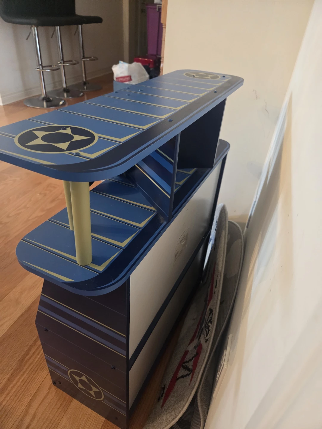 Blue Airplane Themed Shelf - photo 3