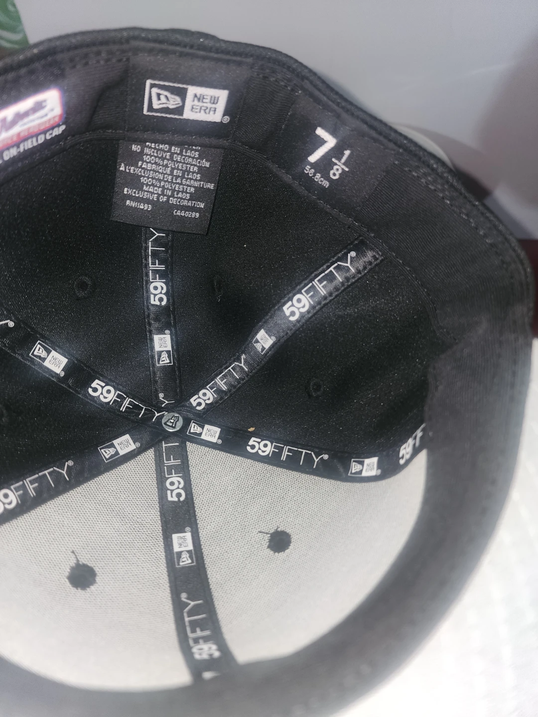 New Era Chicago White Sox 59FIFTY Fitted Baseball Cap Size 7 1/8 - photo 2