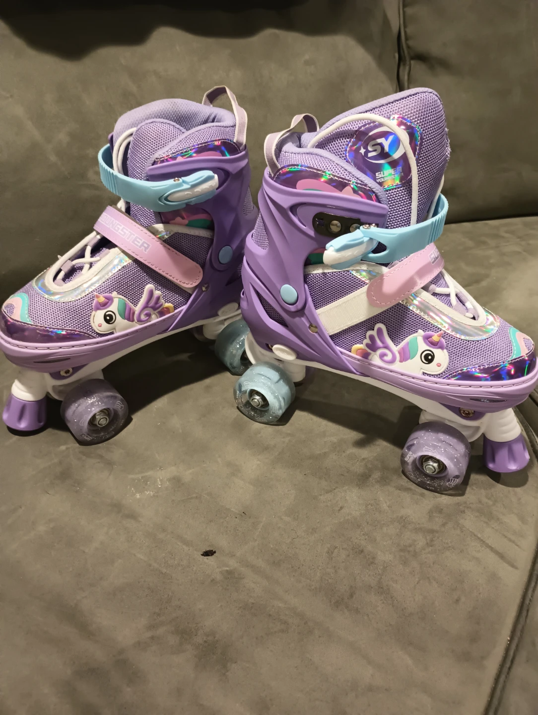 Roller Skates with Unicorn Design