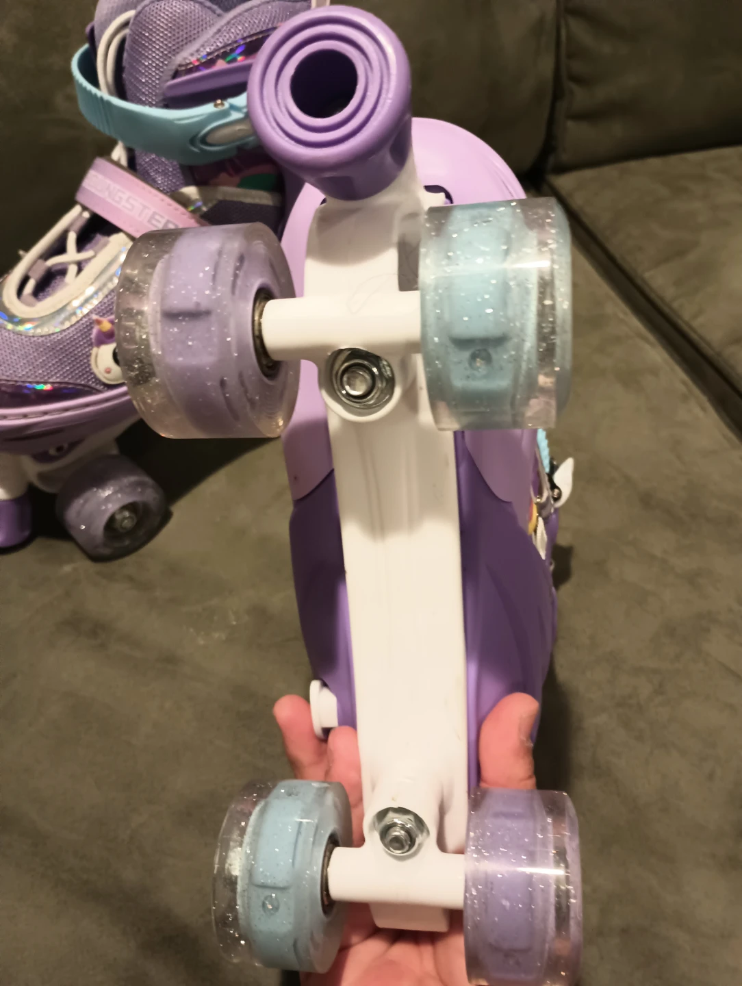 Roller Skates with Unicorn Design - photo 5