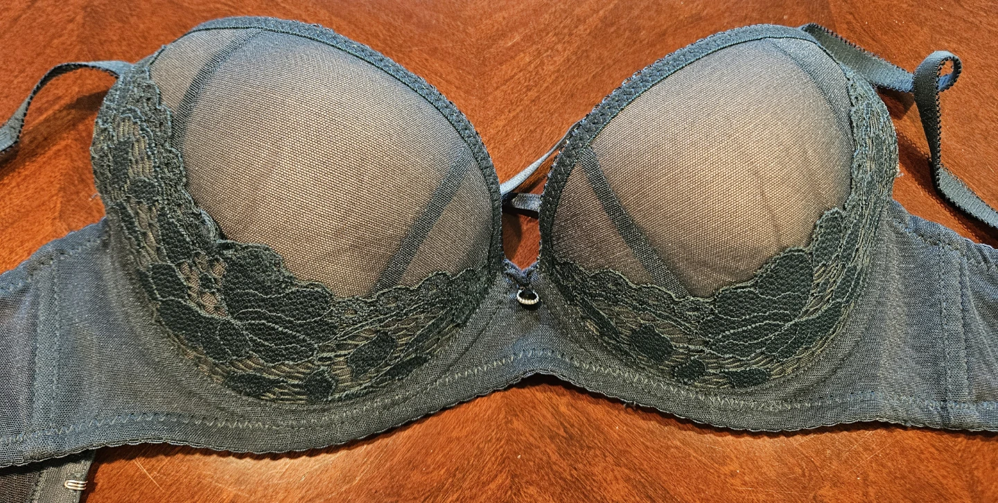 Black Lace Bra - Size 34C - photo 3