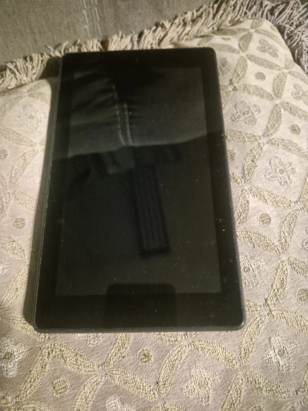 Amazon Fire Tablet - photo 2