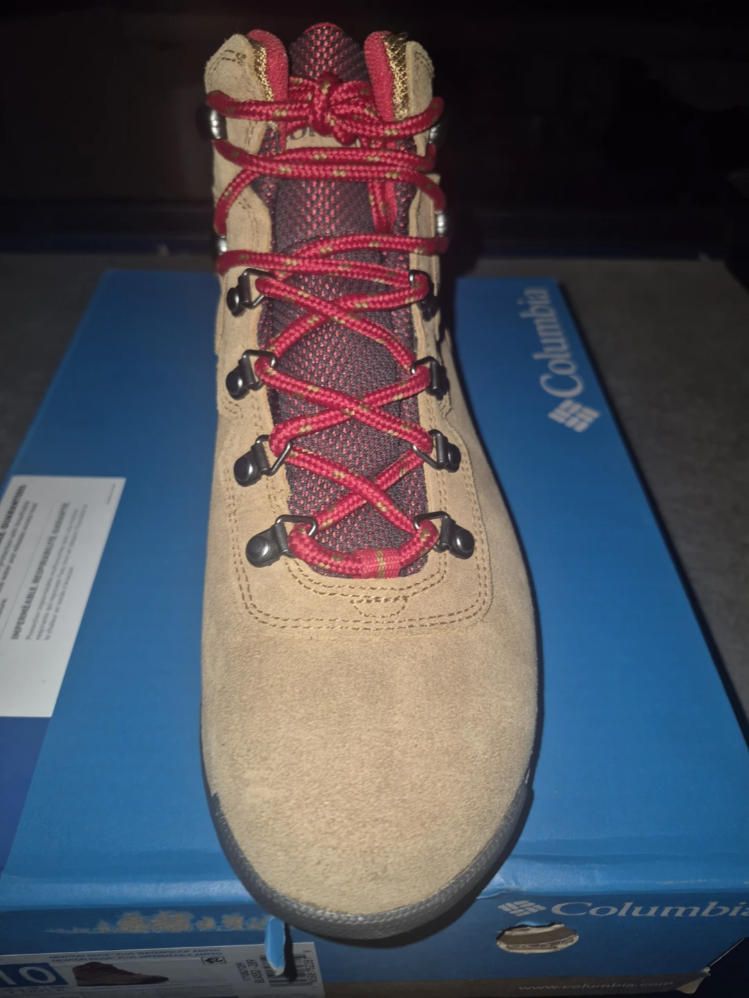 Size 10 ,females,Columbia hiking bootd - photo 5